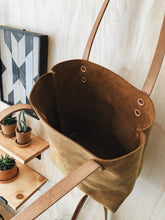 Load image into Gallery viewer, The Original Leather Tote