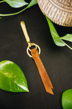 Load image into Gallery viewer, Knot with hook keychain